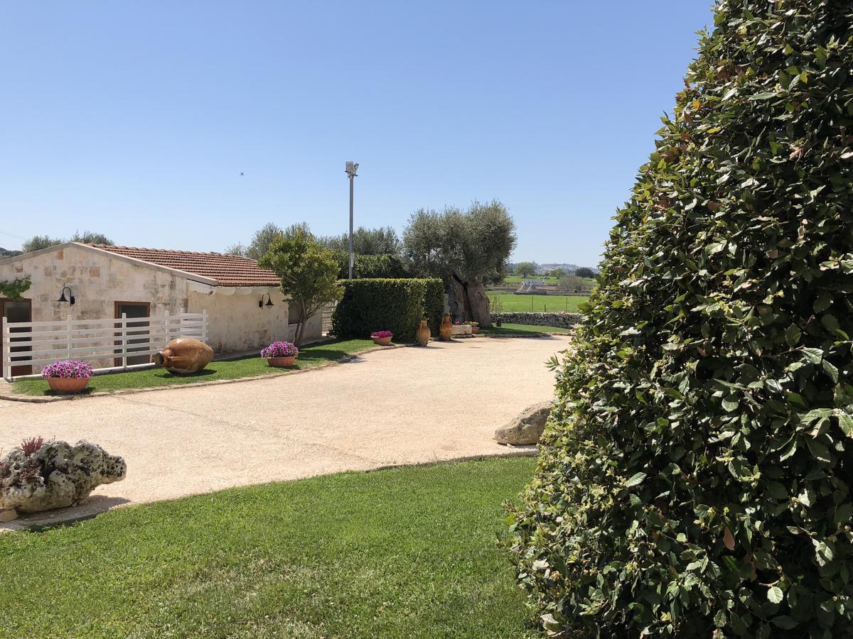 Masseria Madonna Dell'Arco Agriturismo Martina Franca Kültér fotó